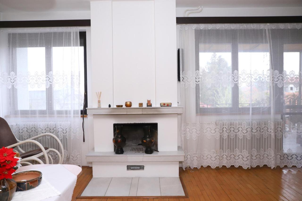 Ubytovanie Viktoria Dunajská Streda Extérieur photo