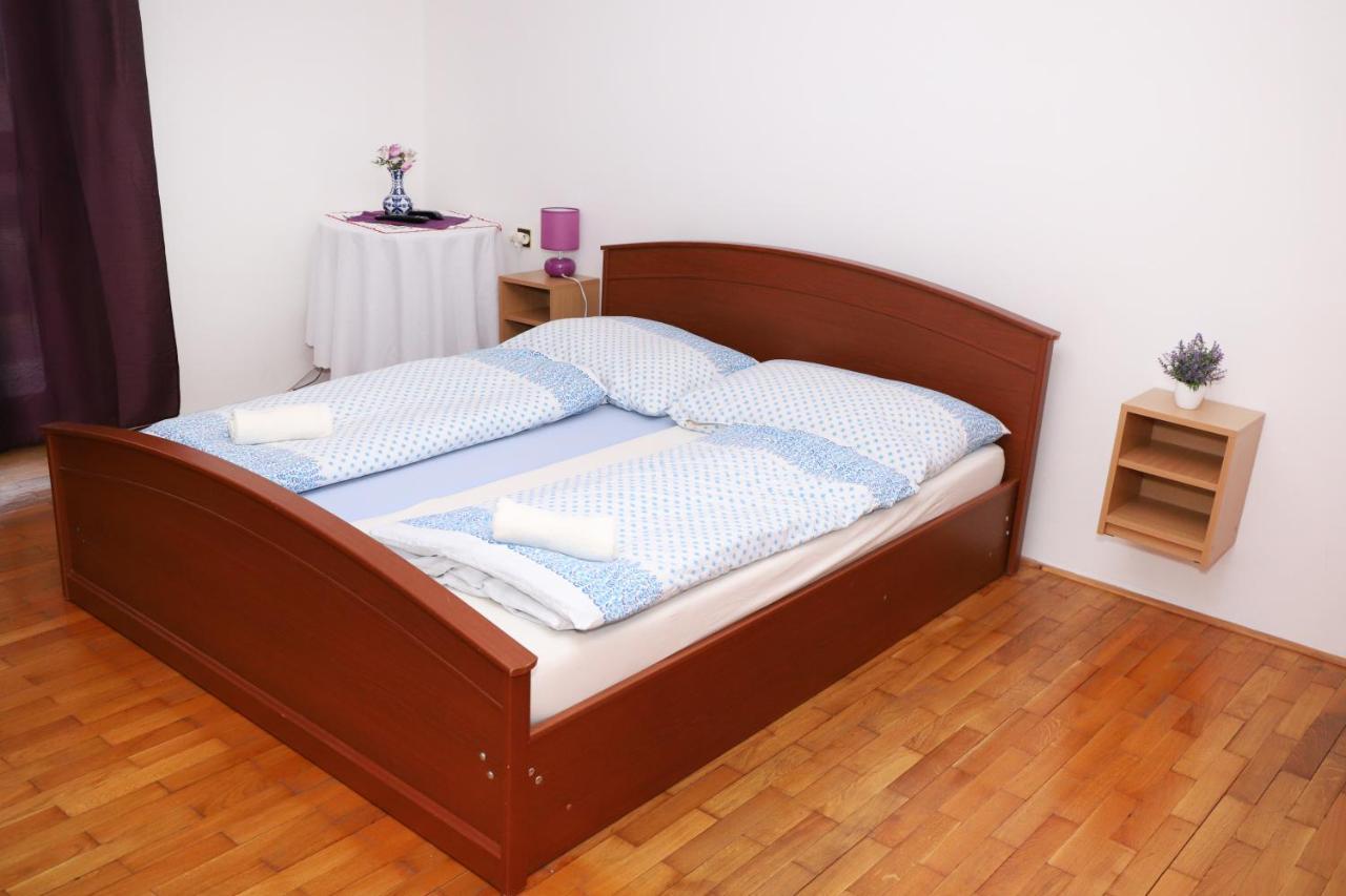 Ubytovanie Viktoria Dunajská Streda Extérieur photo